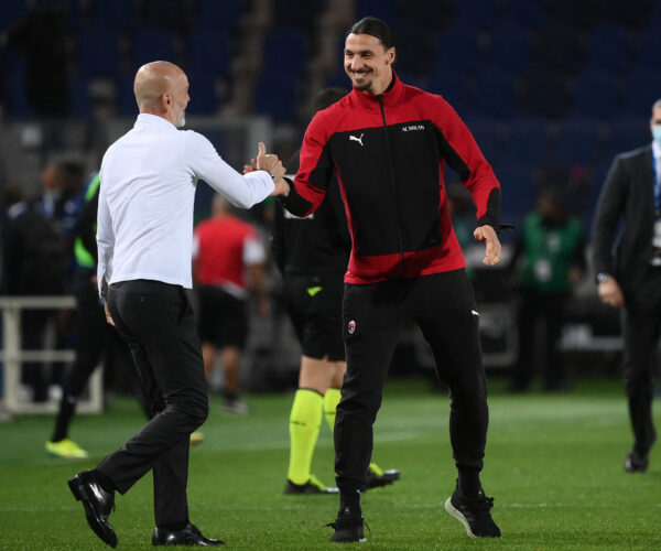 Zlatan fue operado de la rodilla