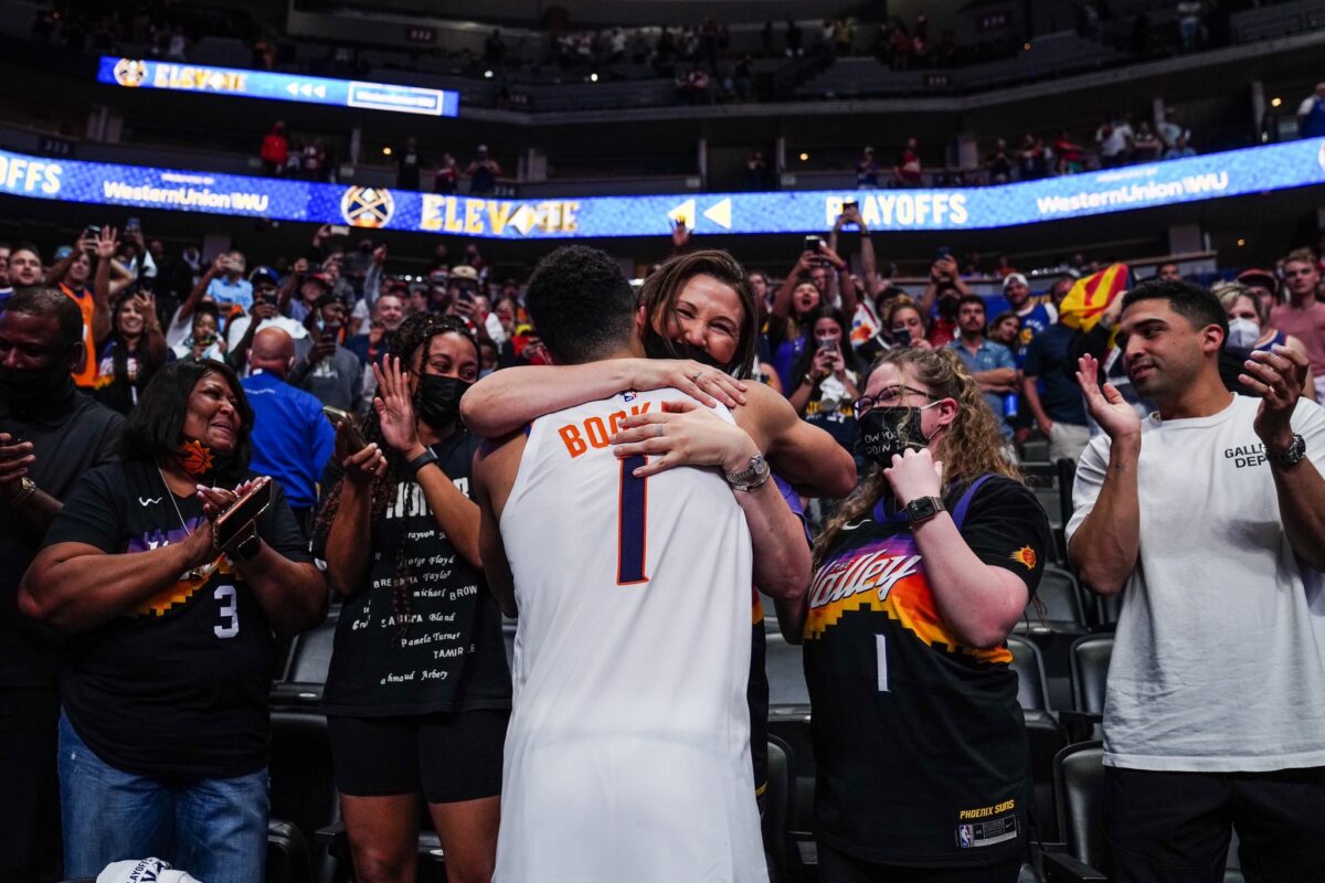 Suns barrieron a los Nuggets y pasan a la final de la Conferencia Oeste