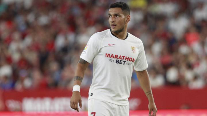 Sevilla cede al delantero Rony Lopes al Olympiakos