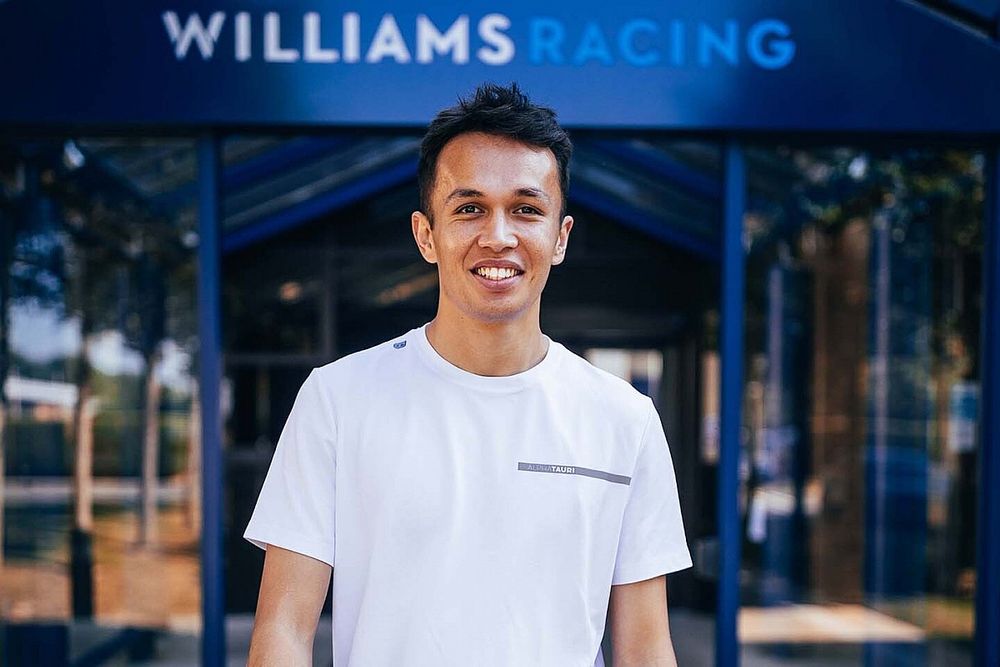 Alexander Albon regresará a la Fórmula 1 con la escudería Williams