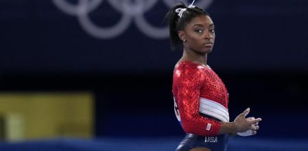 Simone Biles: Debí renunciar a Tokio 2020 «mucho antes»