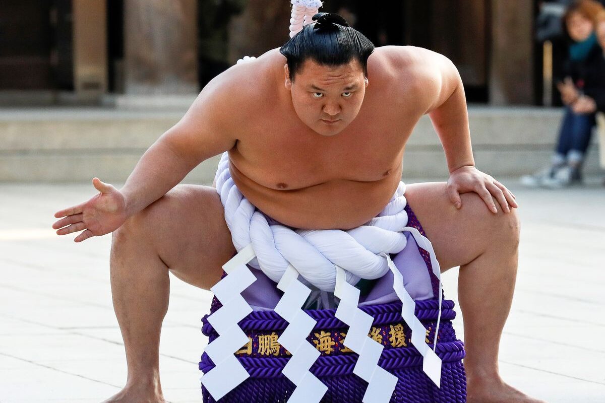 El gran campeón de sumo Hakuho se retira