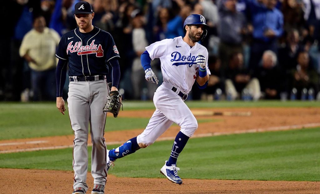 Dodgers apalearon a los Bravos y siguen con vida en las Grandes Ligas