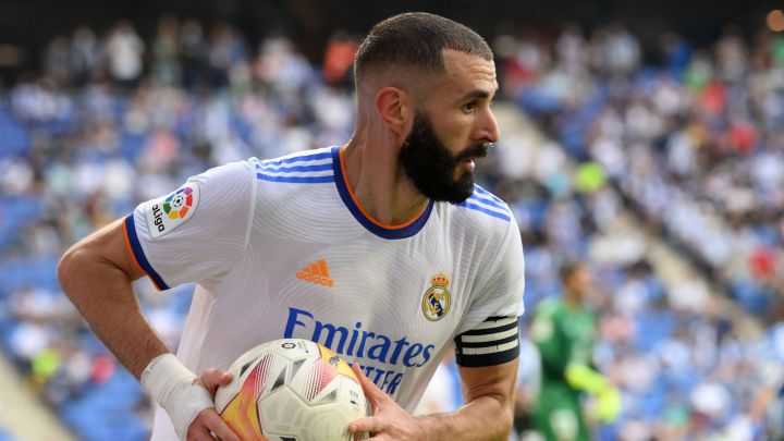 Deschamps: Benzema es candidato serio para ganar el Balón de Oro