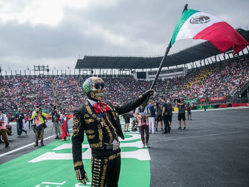 Hamilton reconoce la superioridad de Verstappen y Pérez en el Gran Premio de México