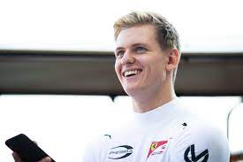 Mick Schumacher será piloto reserva en Ferrari