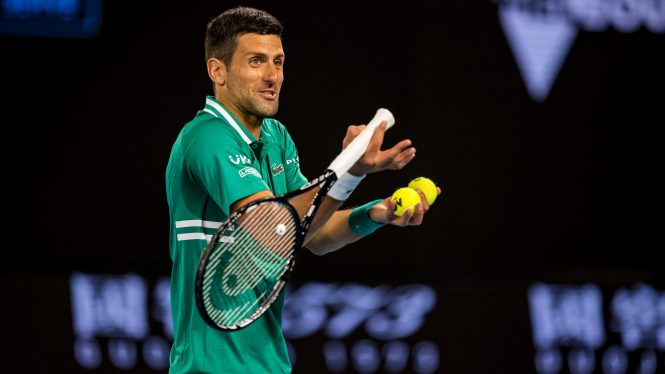 Djokovic mintió y sigue la amenaza de su expulsión de Melbourne