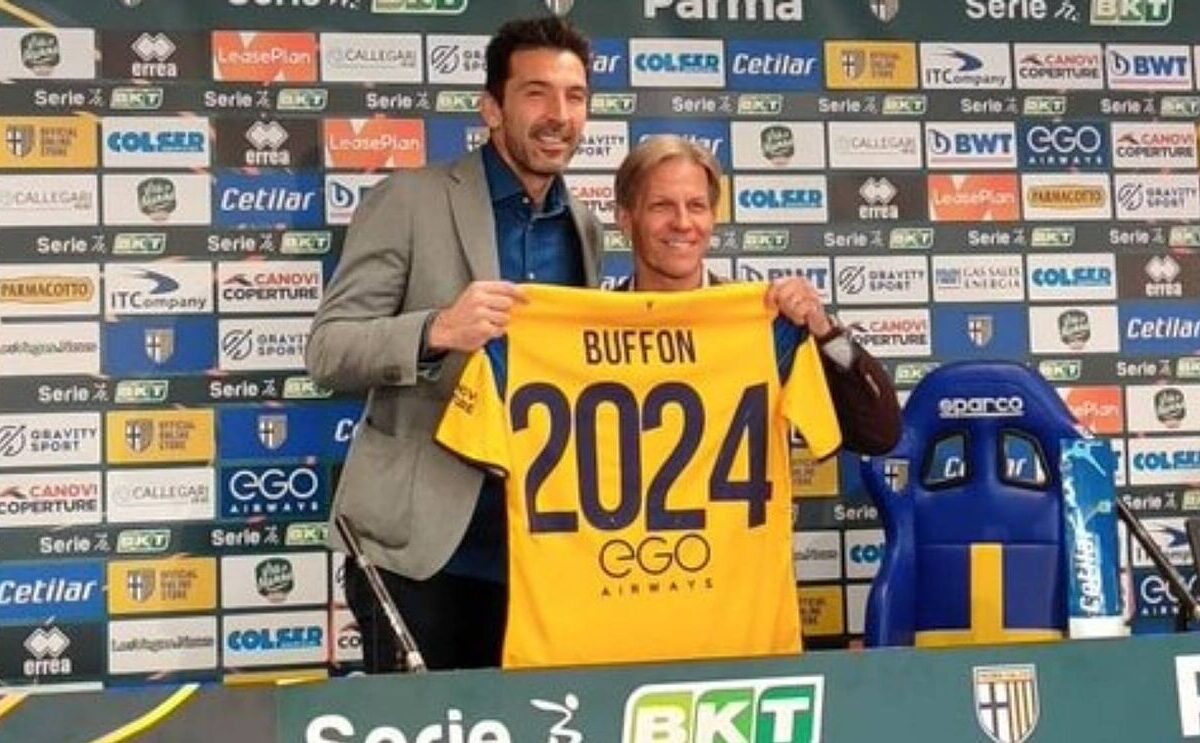 Buffon prolongó su contrato con Parma hasta 2024