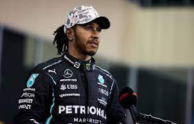 Lewis Hamilton sobre su carrera en F1: “Nunca dije que lo fuera a dejar”￼