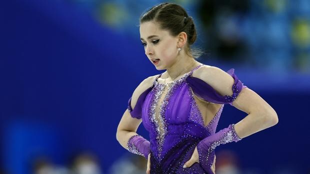 Valieva dice estar “cansada emocionalmente” tras el escándalo por dopaje￼