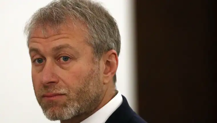 Abramovich y negociadores ucranianos sufrieron un posible «envenenamiento»