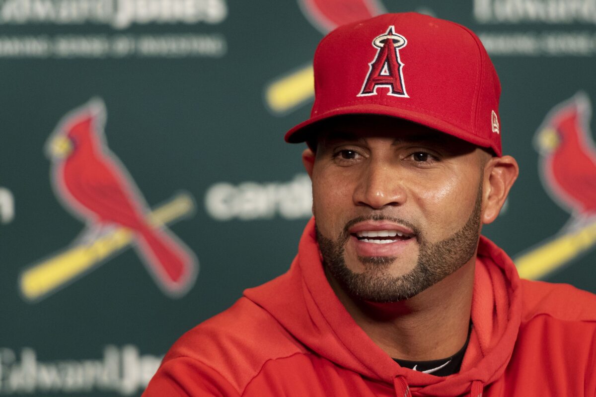 Albert Pujols firma con los Cardenales para su última campaña en Grandes Ligas￼