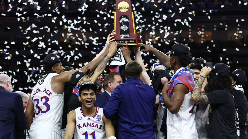 Universidad de Kansas protagonizó la mayor remontada en la historia