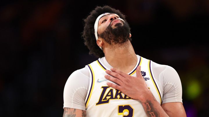Los Lakers están al borde de la eliminación