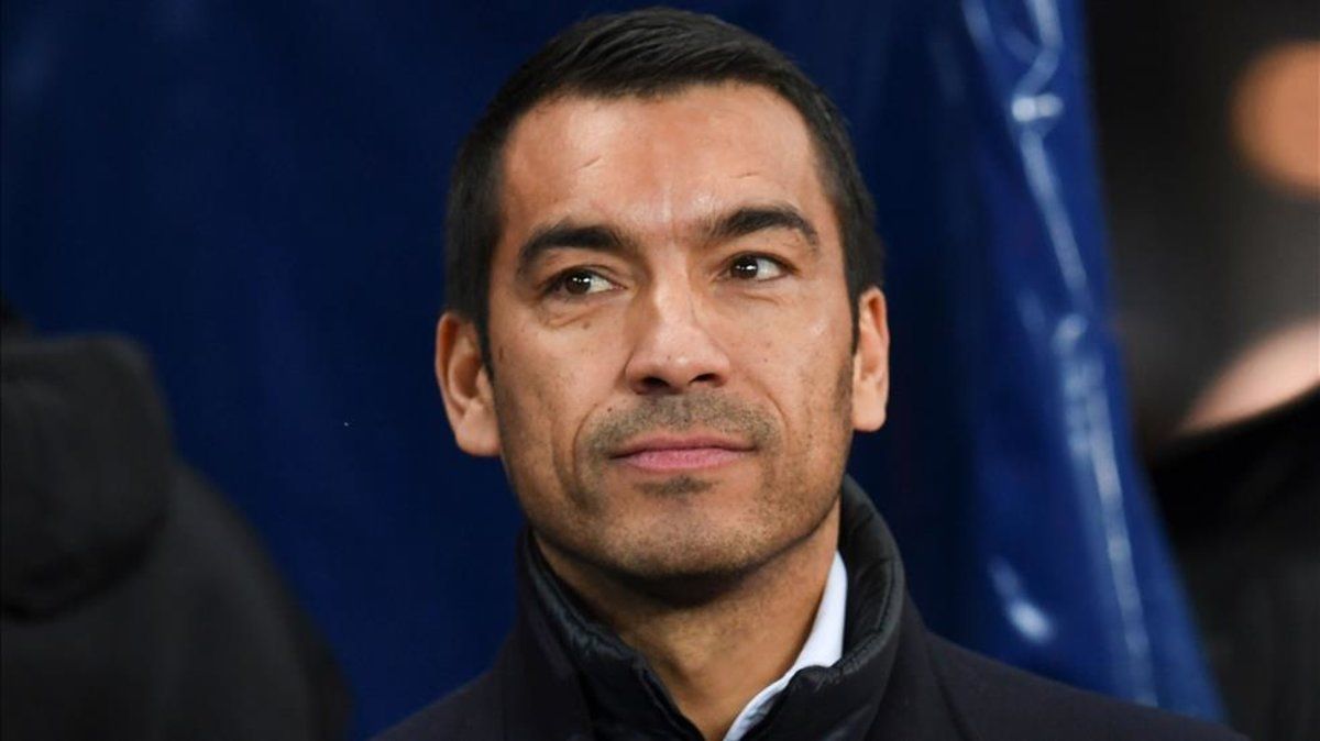 Van Bronckhorst: «Una final solo está bien cuando ganas»