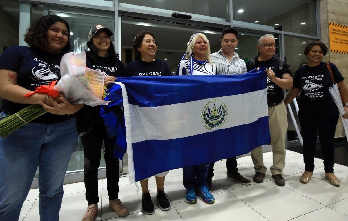Alfa Karina Arrué retornó a El Salvador