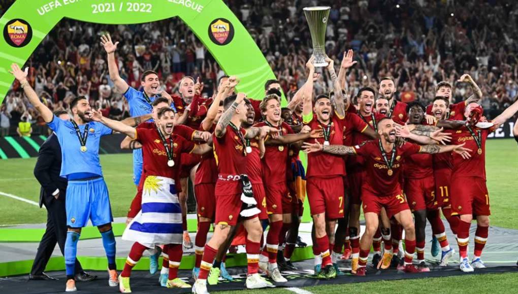 Roma estrenó el palmarés de la Conference League