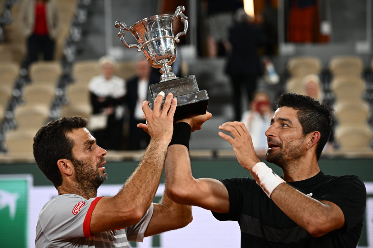 Salvadoreño Marcelo Arévalo hace historia al ser el primer tenista centroamericano en ganar  torneo de Roland Garros￼