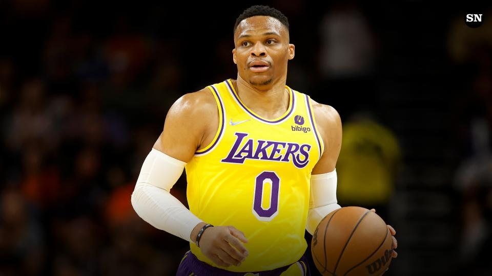 Russell Westbrook seguirá otra temporada con los Lakers