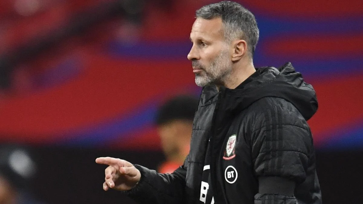 Giggs dimitió de su cargo como seleccionador de Gales￼