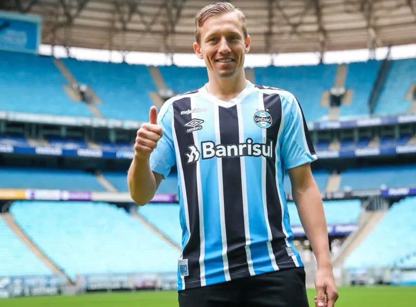 Lucas Leiva regresó al Gremio de Brasil￼