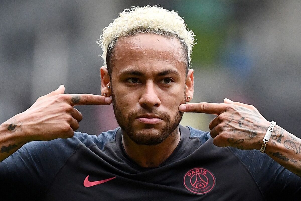Neymar irá a juicio a un mes del Mundial de Catar￼