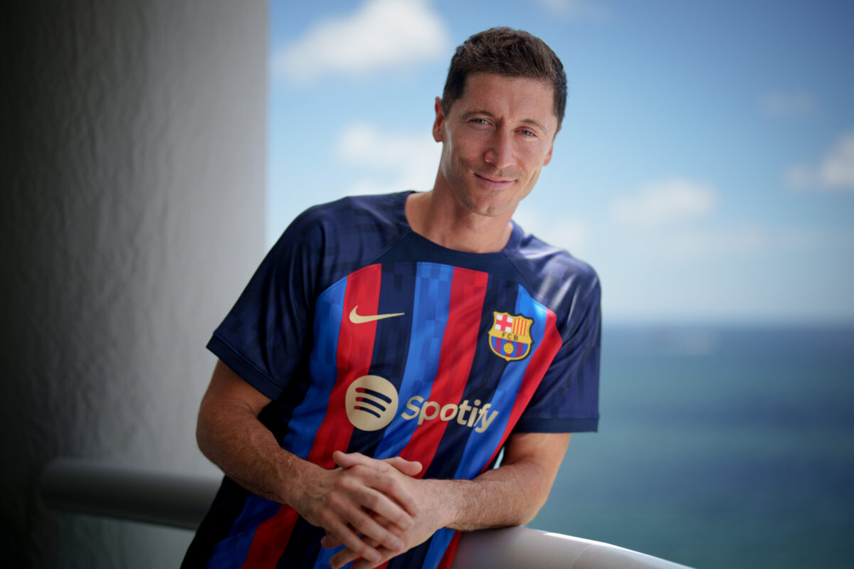 Lewandowski llega al Barça con hambre de gol￼