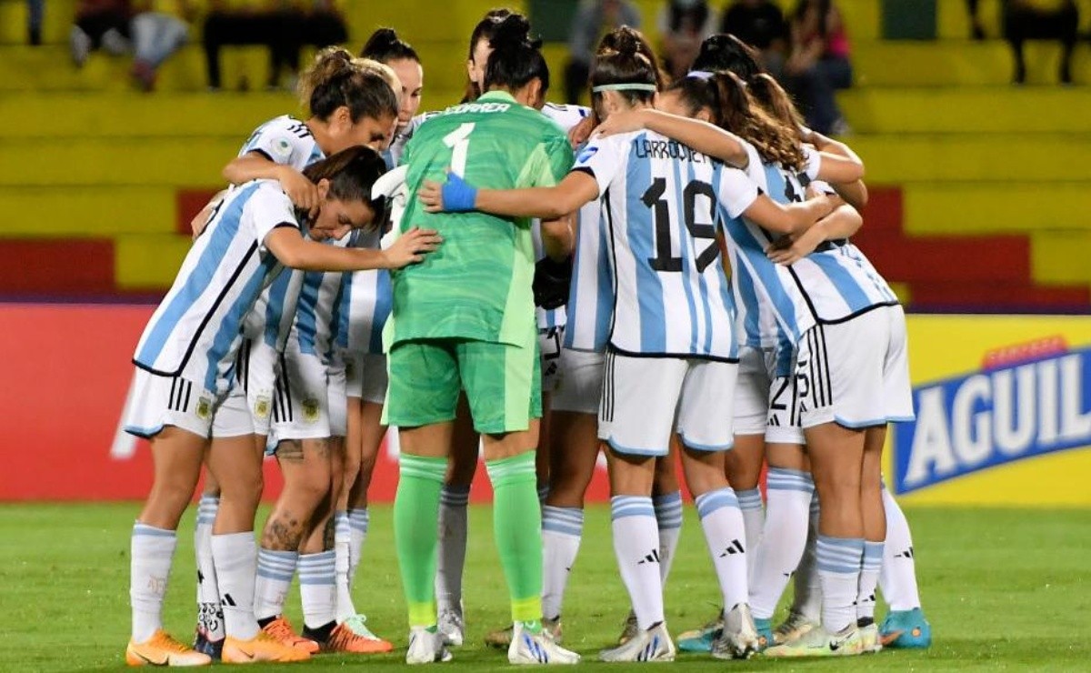 Argentina-Paraguay por un boleto al Mundial femenino de 2023￼