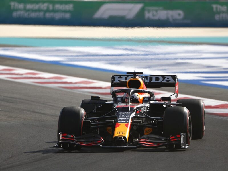 Max Verstappen logra la pole en Gran Premio de Australia