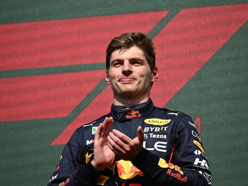 Verstappen busca conquistar la tierra del Ferrari