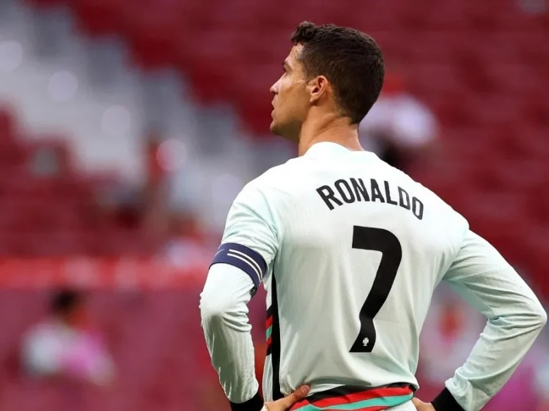 Cristiano Ronaldo atraviesa depresión desde la muerte de su hijo