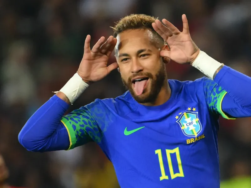 Neymar apoya la reelección de Bolsonaro en Brasil