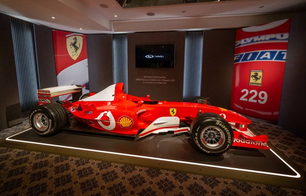 Ferrari de F1 de Schumacher vendido por $14.9 millones