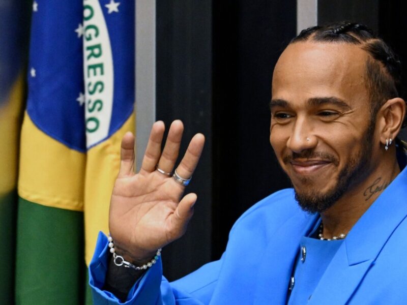 Hamilton por un récord y duelo por el subcampeonato en Brasil