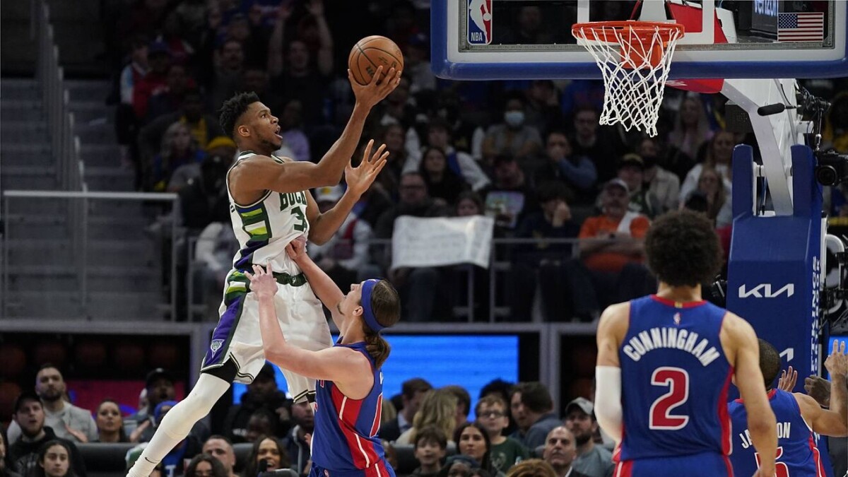 Antetokounmpo y Embiid brillan en la NBA