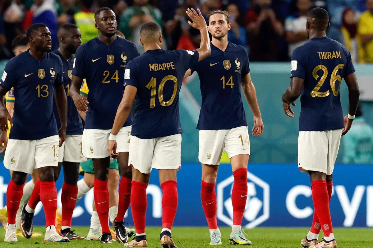 “Ya casi estamos”, dice Benzema