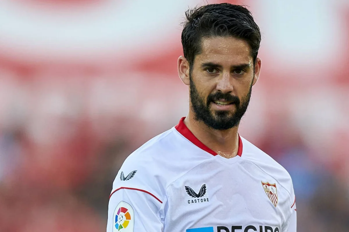 Sevilla anuncia la rescisión del contrato de Isco Alarcón