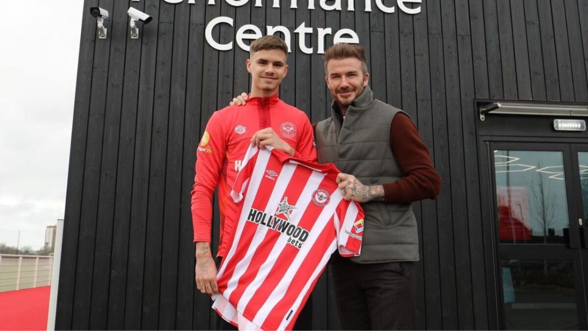 Romeo Beckham cedido al equipo B del Brentford