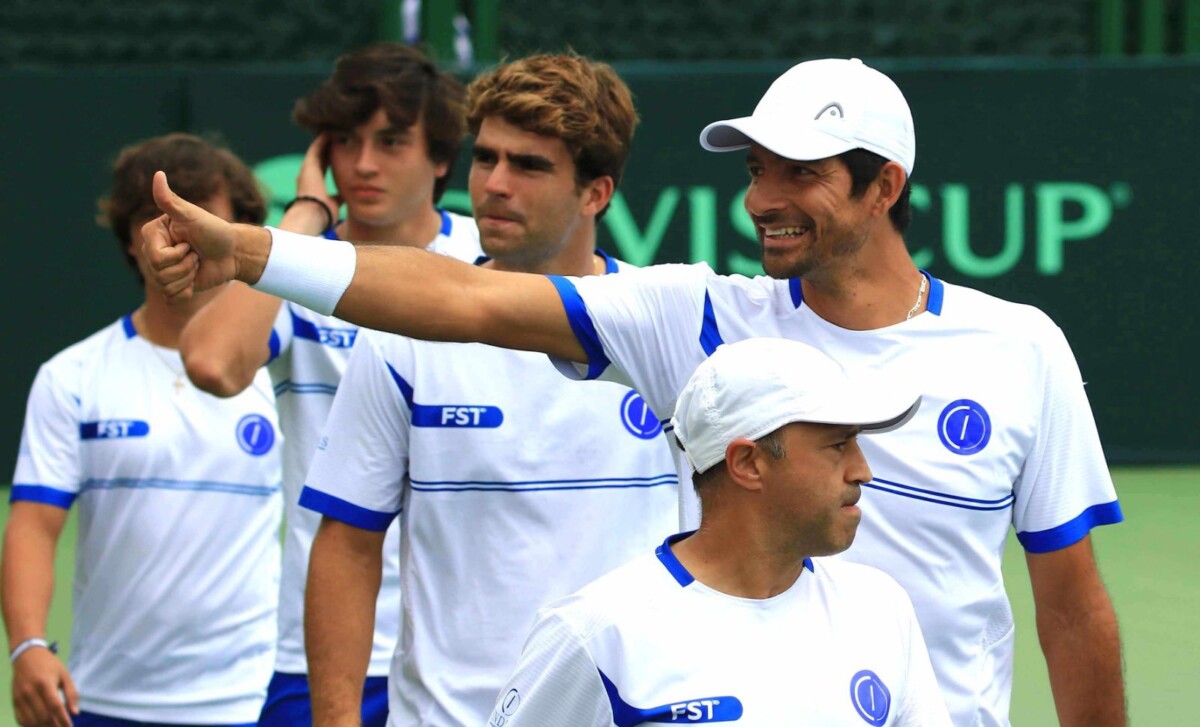 El Salvador ante Irlanda en playoff de Copa Davis