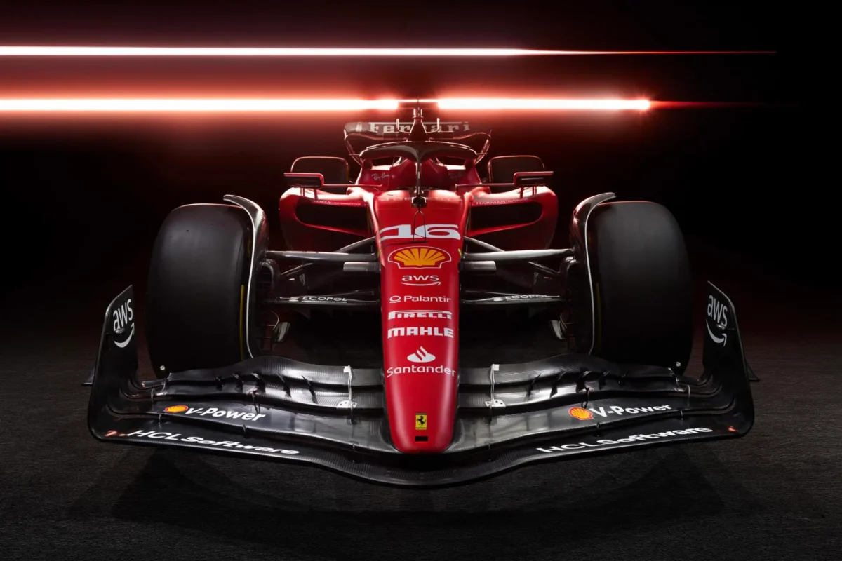 La escudería Ferrari presentó el SF-23 