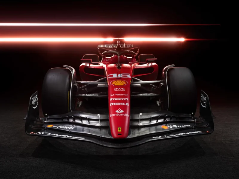 La escudería Ferrari presentó el SF-23 