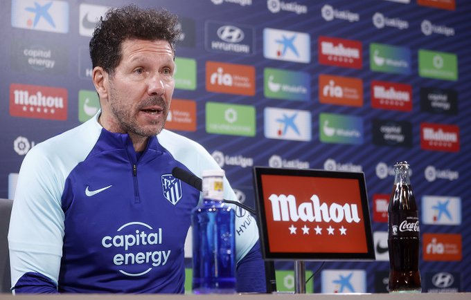 Simeone se aferra al banco del Atlético