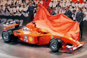 Icónico Ferrari F1 de Schumacher a subasta en Hong Kong