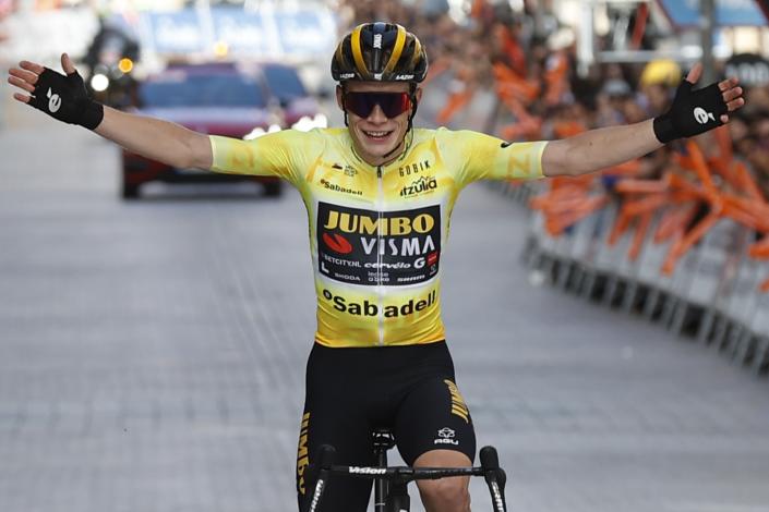 El ciclista danés Jonas Vingegaard renovó con el equipo Jumbo-Visma