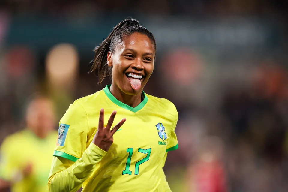 Brasil debuta con goleada en mundial femenino