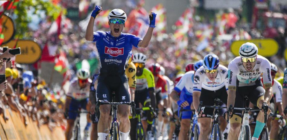Jasper “Disaster” Philipsen se llevó la tercera etapa del Tour de Francia