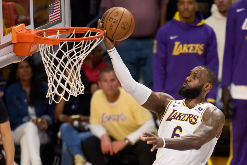 LeBron James agradece tras el paro cardíaco de su hijo Bronny