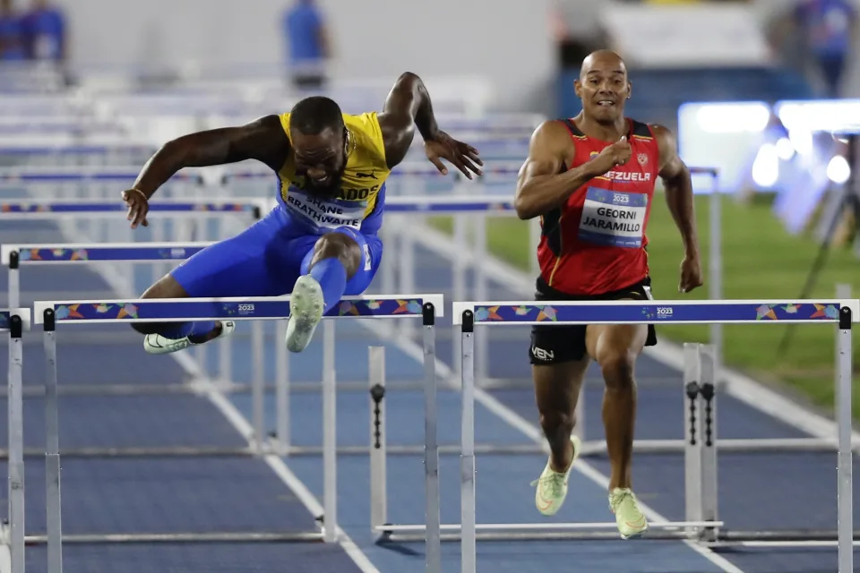 Shane Brathwaite revalida su oro en los 110 metros vallas