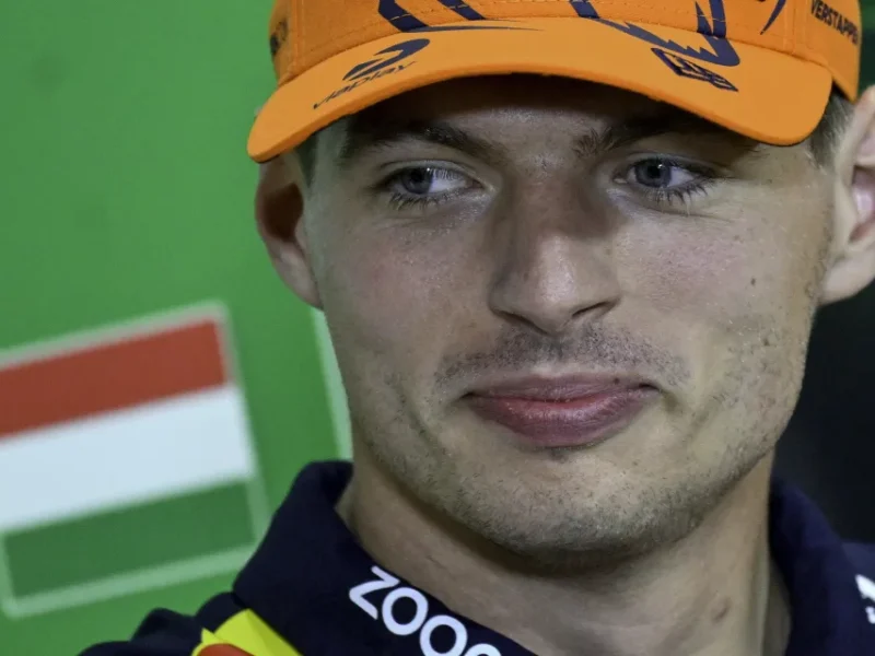 Verstappen no piensa en el récord histórico del equipo