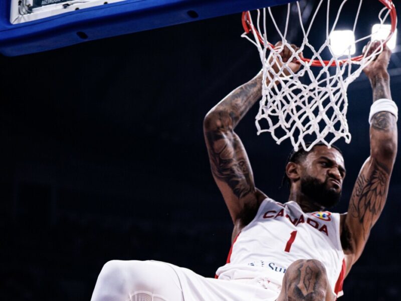 Canadá clasifica por primera vez a las semis del mundial de baloncesto